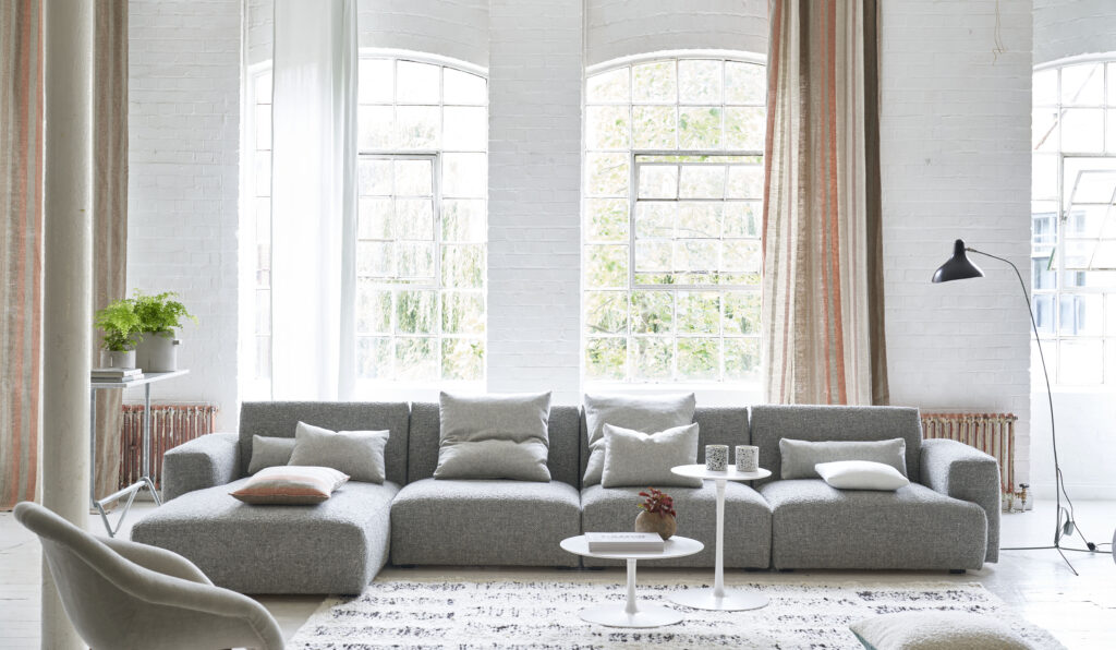 Why Large Chaise Sofas Are Perfect for Lounging and Entertaining